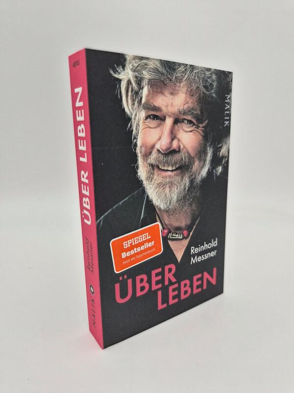 Außenansicht des Buches „Über Leben“