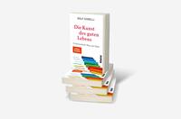Bücherstapel des Buches „Die Kunst des guten Lebens“