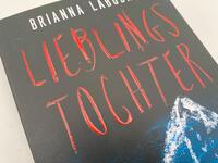 Innenansicht des Buches „Lieblingstochter“