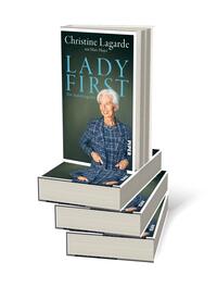 Bücherstapel des Buches „LADY FIRST“