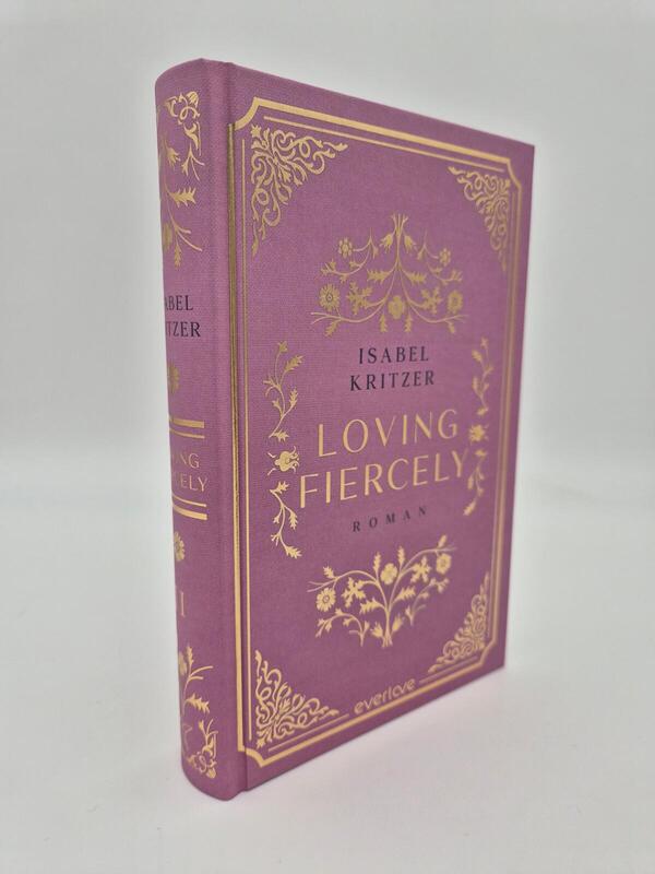 Außenansicht des Buches „Loving fiercely“