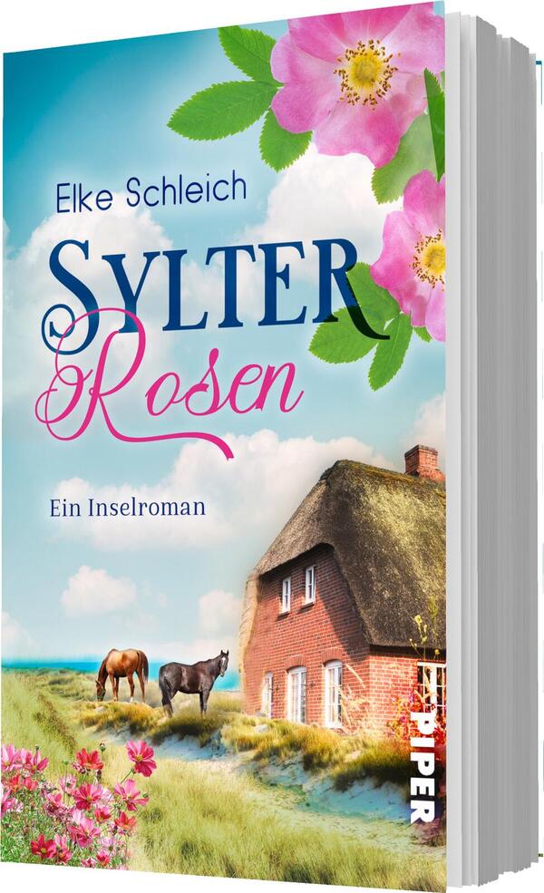 Das Buchcover zeigt eine romantische Landschaft mit einem rotbraunen Reetdachhaus am Ufer. Im Vordergrund stehen zwei Pferde, flankiert von pinken und grünen Rosendetails. Der Himmel ist hellblau mit weißen Wolken, was eine einladende Atmosphäre schafft. Der Titel „SYLTER Rosen“ in eleganter, blauer Schrift und der Untertitel „Ein Inselroman“ sind in einer sanften Schriftart geschrieben. Der Name der Autorin Elke Schleich ist oben links platziert.