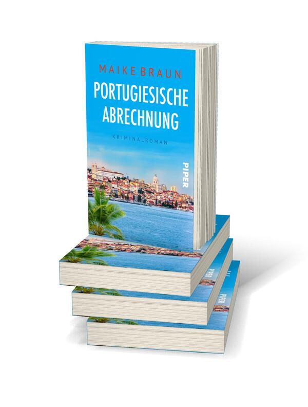 Bücherstapel des Buches „Portugiesische Abrechnung“