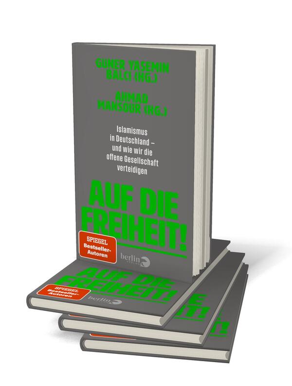Bücherstapel des Buches „Auf die Freiheit!“