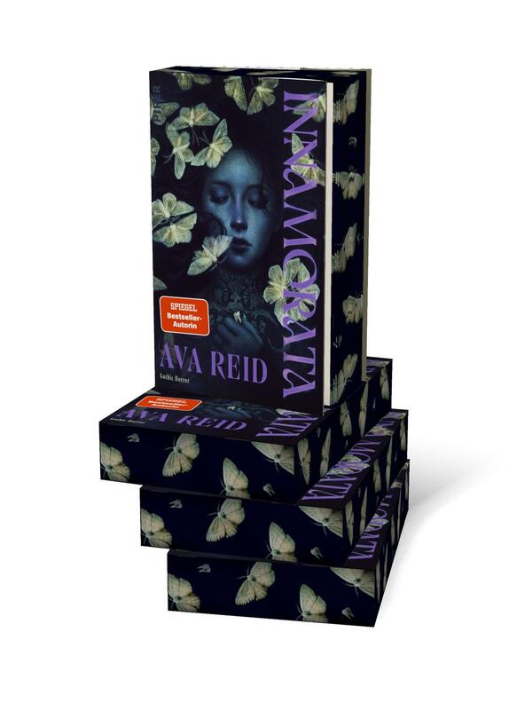 Bücherstapel des Buches „Innamorata“
