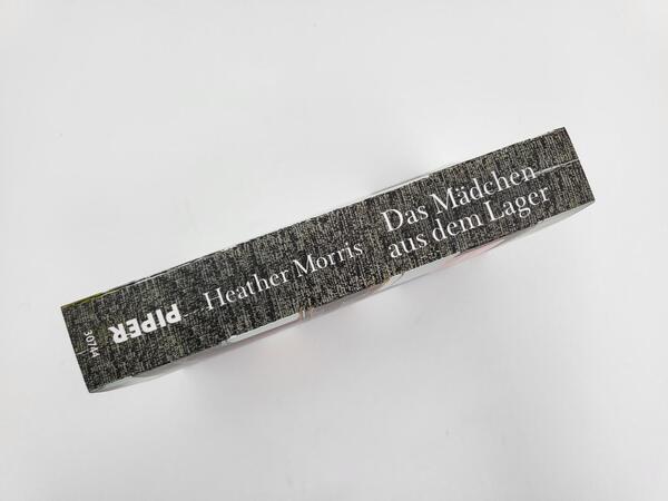 Innenansicht des Buches „Das Mädchen aus dem Lager – Der lange Weg der Cecilia Klein“