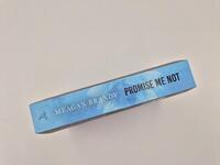 Außenansicht des Buches „Promise me not“
