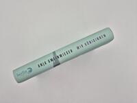 Außenansicht des Buches „Wir Königinnen“