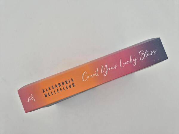 Außenansicht des Buches „Count your lucky Stars – Gibt es eine zweite Chance auf die erste Liebe?“