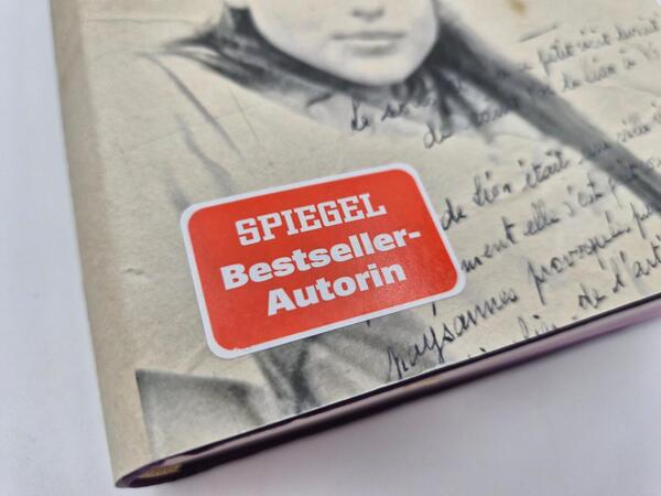 Außenansicht des Buches „Vatertage“