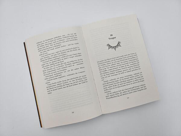 Außenansicht des Buches „Crashing Stars“