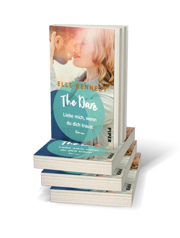 Bücherstapel des Buches „The Dare – Liebe mich, wenn du dich traust“