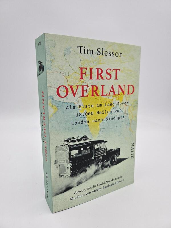 Außenansicht des Buches „First Overland. Als Erste im Land Rover 18.000 Meilen von London nach Singapur “
