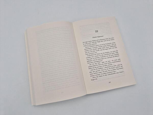 Außenansicht des Buches „Das Haus der Erinnerung“