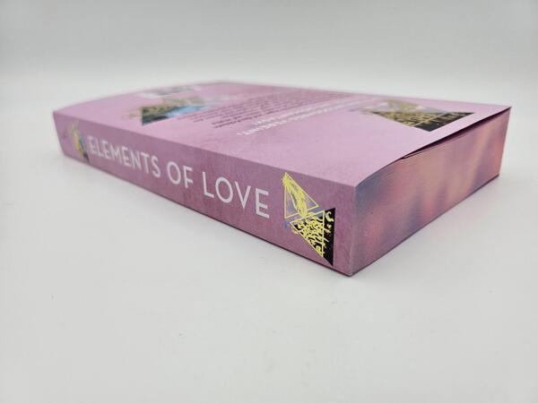 Innenansicht des Buches „Elements of Love“