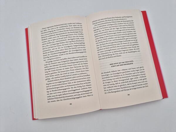 Außenansicht des Buches „Nicht mit uns!“