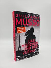 Außenansicht des Buches „Das Mädchen und der Verrat“