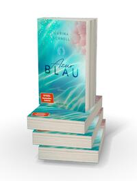 Bücherstapel des Buches „Azurblau“