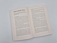 Außenansicht des Buches „Hiking Asia“