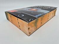 Außenansicht des Buches „Das Camp“