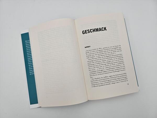 Außenansicht des Buches „Klasse“