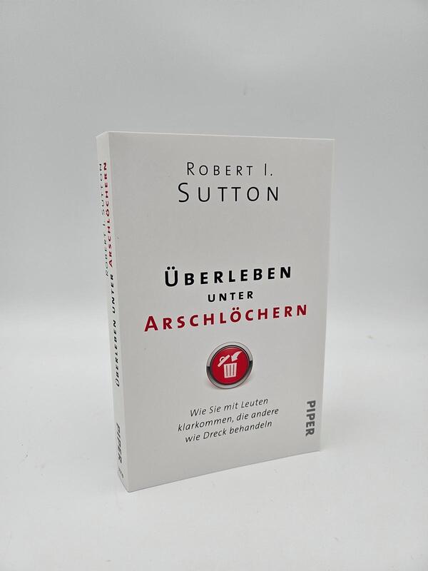 Innenansicht des Buches „Überleben unter Arschlöchern“