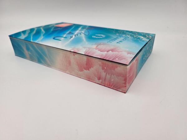 Innenansicht des Buches „Azurblau“
