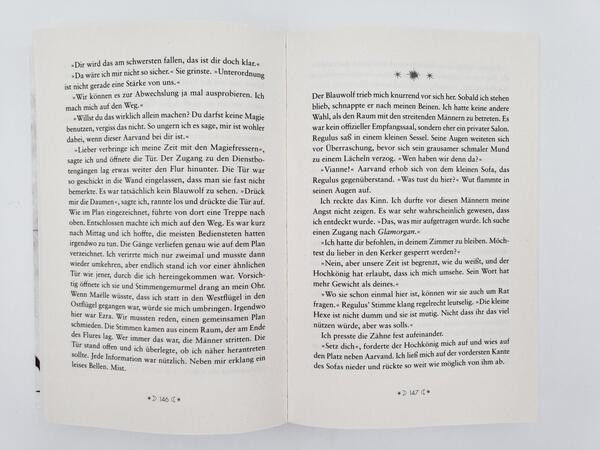 Innenansicht des Buches „Sister of the Moon“