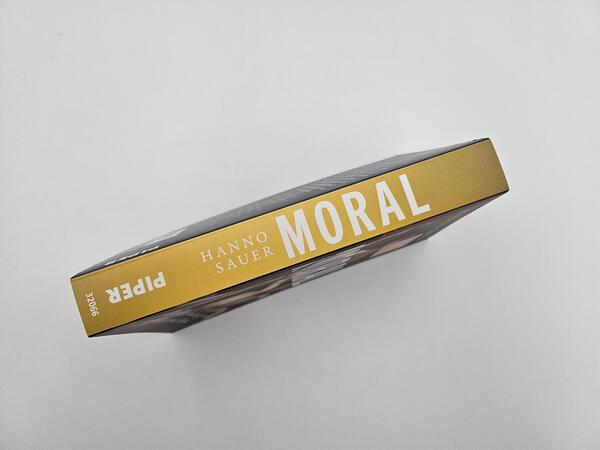 Außenansicht des Buches „Moral“