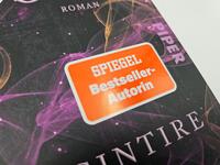 Außenansicht des Buches „Crossed“