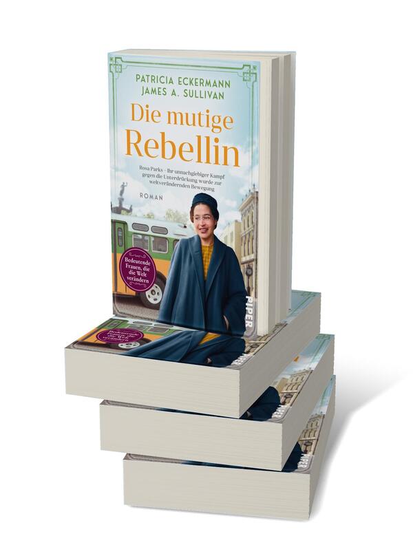 Bücherstapel des Buches „Die mutige Rebellin“
